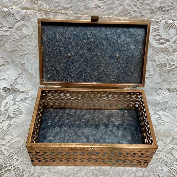 Vintage, Pierced Copper Tone Metal and Gray Lucite Boxy Purse- 8in x4.5 x 3.5in - Picture 10 of 12